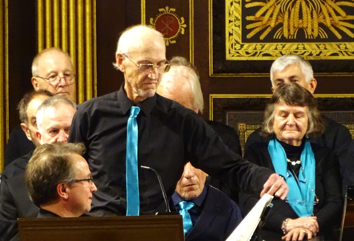 Richard, officially in charge of the page turn